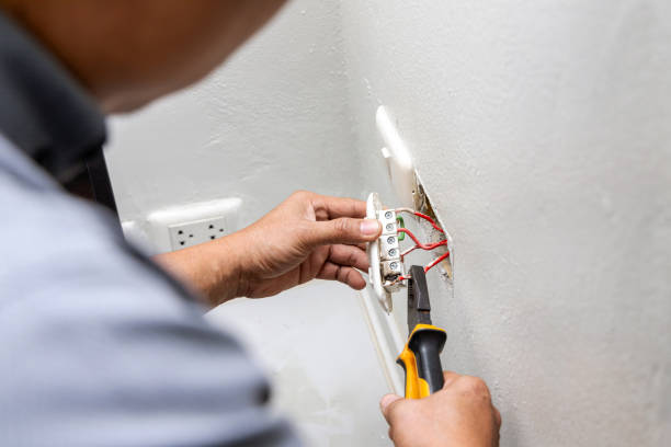 Best Local Electrician Companies  in Unionville, GA